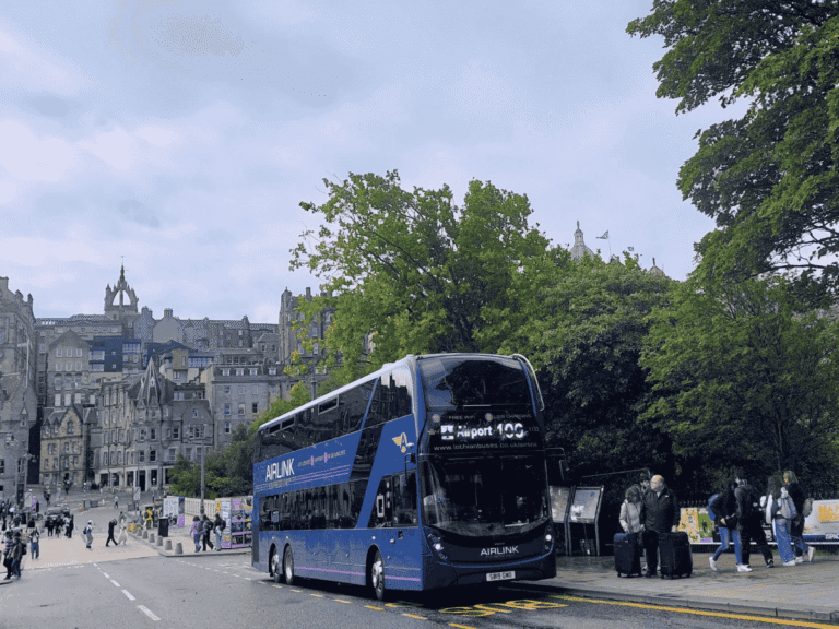 How to get from Edinburgh Airport to city center? Airline 100 is the best option.